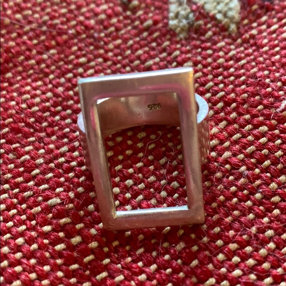 Ring - Picture 3 of 3